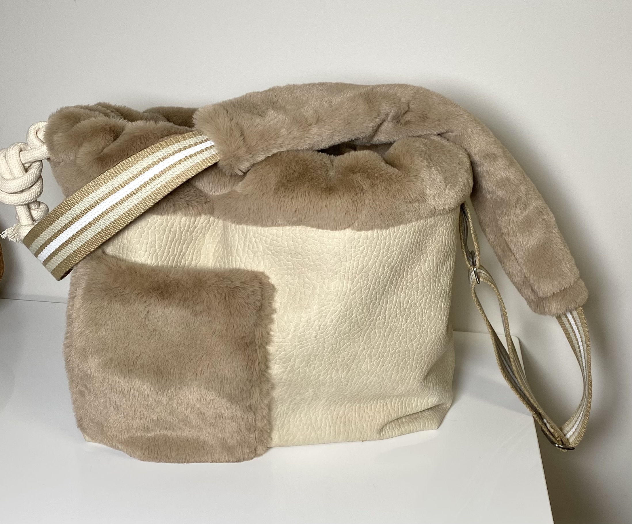 Torba Ecru Beige Fur - obrazek 8